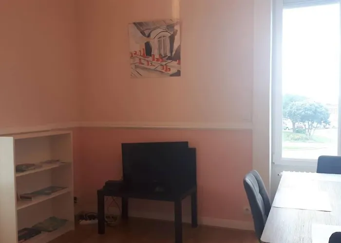 : Appart. Vue Proche Centre *