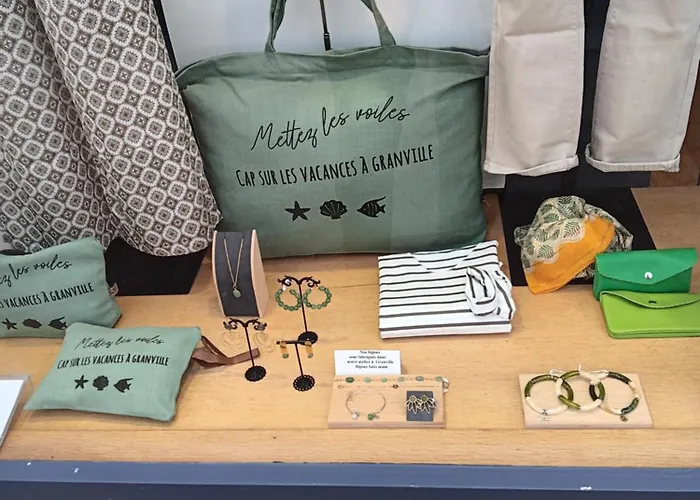 : Appart. Vue Proche Centre